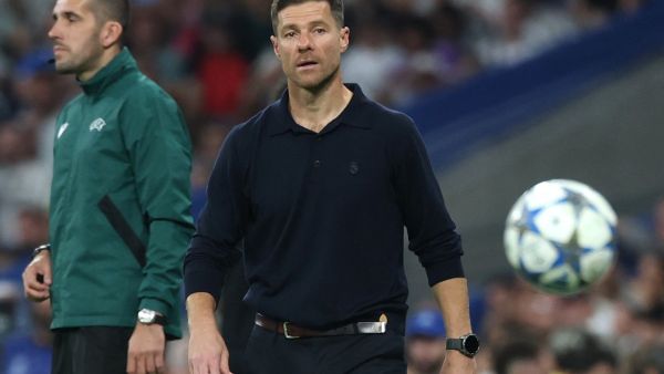 ألونسو: "أظهرنا روح ليالي الأبطال.. ولا يوجد لاعب لا يمكن المساس به"