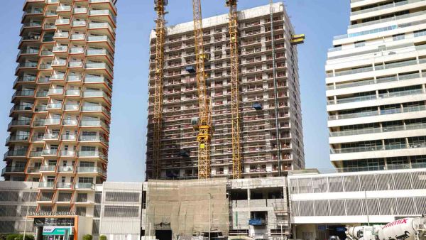 Azizi Developments reaches 41% construction completion at Creek Views III