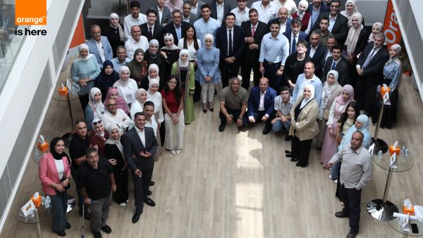 Orange Jordan Celebrates Employees’ Tawjihi Graduates’ Academic Success
