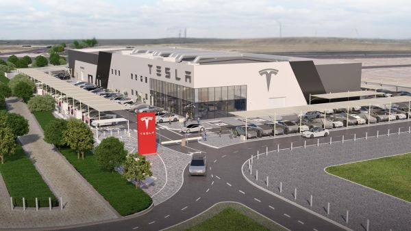Aldar to deliver Abu Dhabi’s First Tesla Experience Centre  on Yas Island