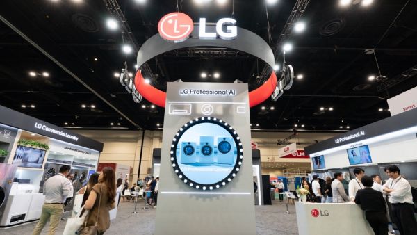 LG Showcases Advanced Commercial Laundry Solutions at Clean Show 2025