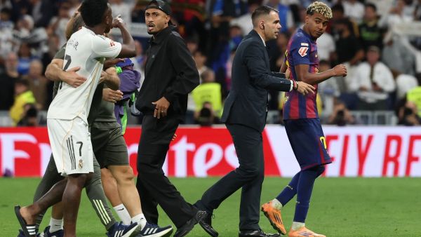والد لامين يامال يخرج عن صمته بعد خسارة برشلونة أمام ريال مدريد في الكلاسيكو