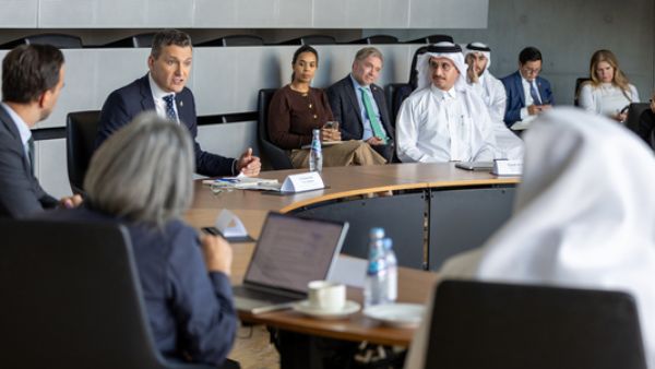 الوزير الكندي للذكاء الاصطناعي والتحول الرقمي يُناقش التطورات الرقمية خلال اجتماع مفتوح نظمته "وايز"