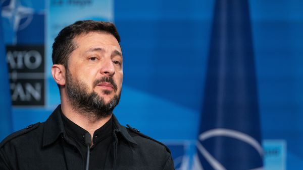 زيلينسكي من كوبنهاغن: المسيّرات الروسية تهدد أجواء أوروبا بأكملها