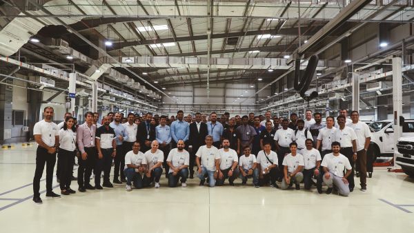 فورد تُكرّم أفضل الفنّيين ومستشاري الخدمة في الشرق الأوسط من حيث الخبرة المتميّزة والتركيز على متطلّبات العملاء