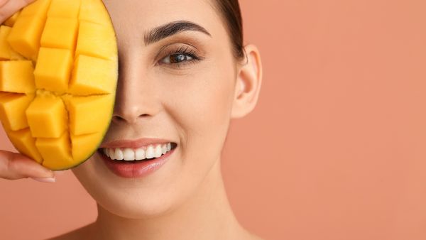 فوائد المانجو للبشرة الدهنية