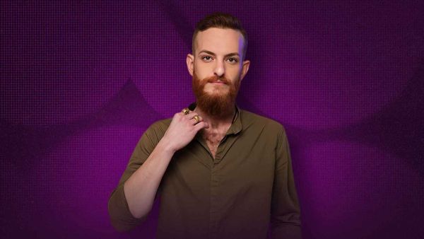 أويس مخللاتي