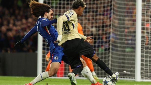 تصريحات نارية من روبرت سانشيز بعد الفوز على برشلونة