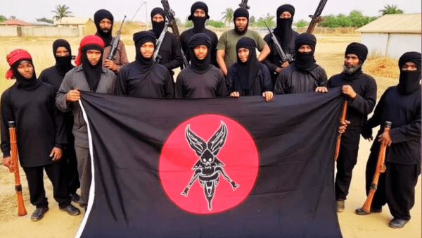 من هم لاكوراوا الذي يدبون رعب في نيجيريا؟