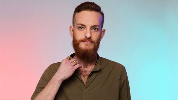 أويس مخللاتي