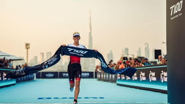 Derron Delivers Dubai Victory as Championship Battle Intensifies Ahead of Qatar Finale