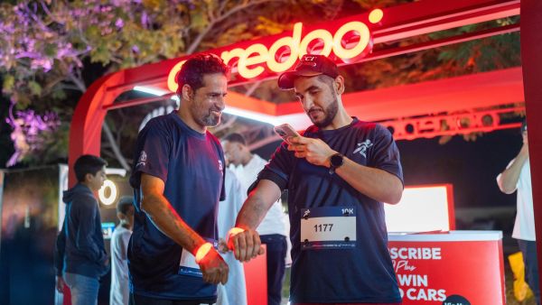 Ooredoo Lights Up the Night Run 2025 at Sur Al-Hadeed Beach