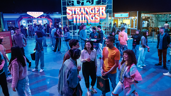 جزيرة ياس تطلق اليوم تجربة “Stranger Things: The Experience” لتأخذ الزوار إلى عالم المسلسل الأشهر عالميًا للمرة الأولى في المنطقة