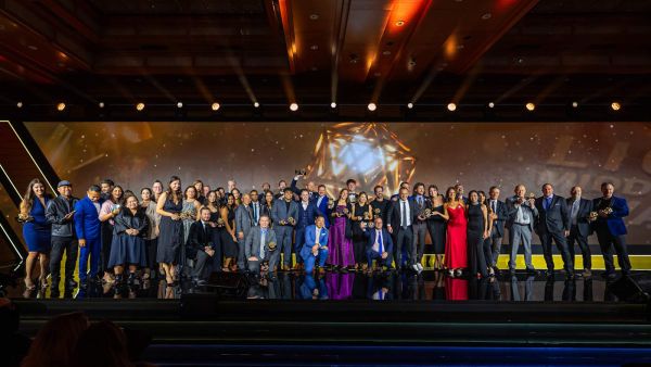 المرشحون النهائيون لجوائز لايت ميدل إيست 2026 يسلطون الضوء على التميز في تصميم وتكنولوجيا الإضاءة العالمية