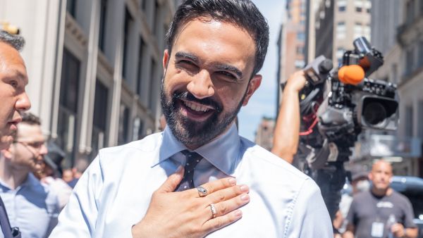 ترامب يهدد بخفض التمويل عن نيويورك في حال فاز ممداني