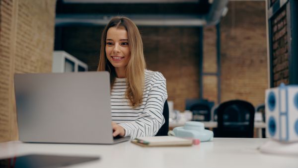 حظك اليوم الأحد 4 يناير/ كانون الثاني 2026