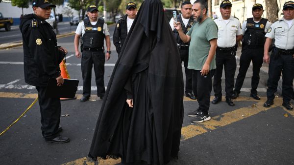 Colombia deports Jewish Lev Tahor members to U.S. after child-abuse probe