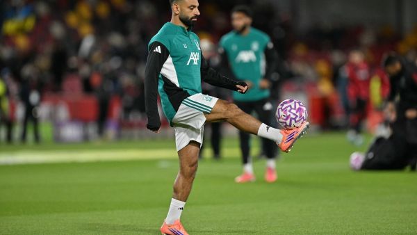 ليفربول يستبعد صلاح من رحلة إنتر ميلان