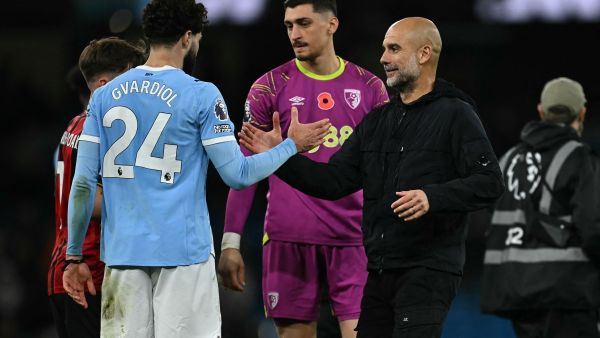 غوارديولا يوجه مانشستر سيتي لتأمين مستقبل أحد أفضل نجوم الدوري الإنجليزي