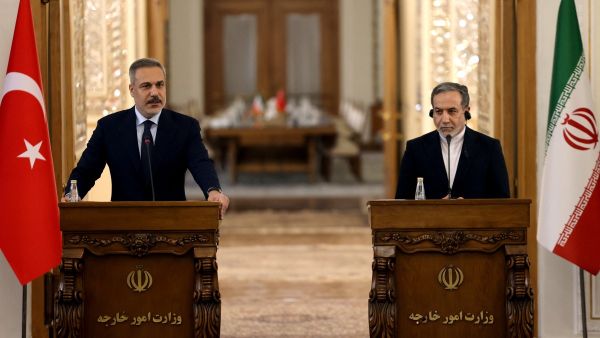 Iran FM visits Turkey