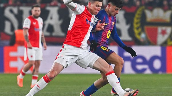 إصابة بيدري تفسد كل شيء في ليلة برشلونة الأوروبية