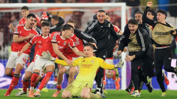 بنفيكا يصعق ريال مدريد ويخطف بطاقة دور الـ16 في اللحظات الأخيرة