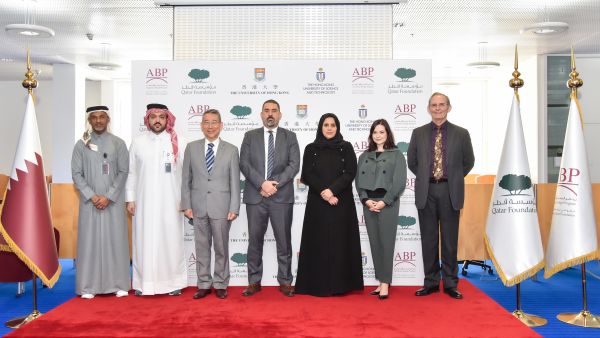 الجسر الأكاديمي يوقّع مذكرتيّ تفاهم مع جامعتي بهونغ كونغ لتعزيز المسارات الجامعية العالمية للطلاب