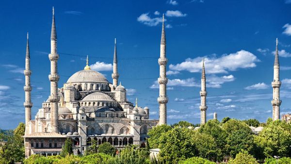 فلاي دبي تطلق باقات عطلات على وجهات مختارة ضمن شبكتها العالمية