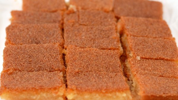 بسبوسة رمضان بالقشطة بدون فرن