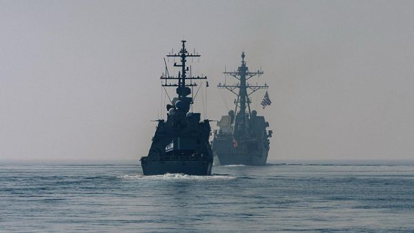 مدمرات إسرائيلية أميركية