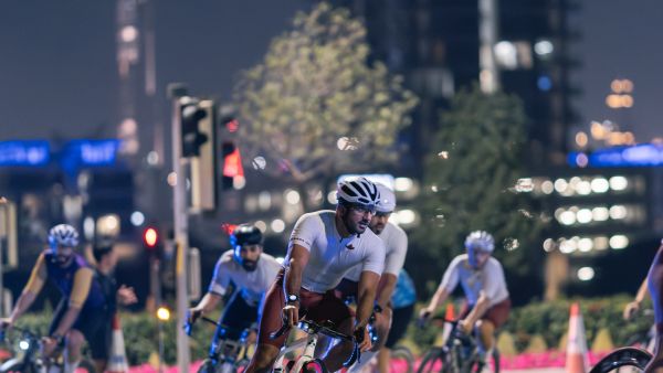 سعيد حسن وعائشة فولاذ يعتليان منصة تتويج الدراجات الهوائية في "دورة ند الشبا"