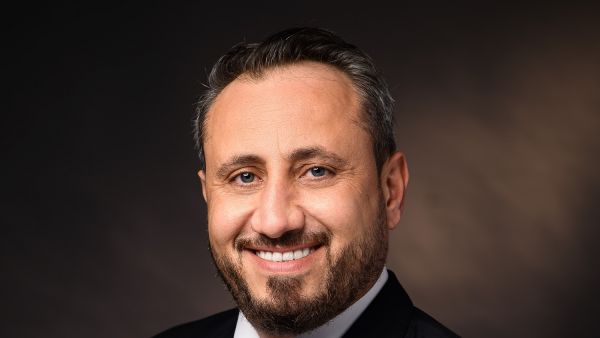 الأنصاري للخدمات المالية تسجل أداءً قوياً في السنة المالية 2025  مدفوعاً بنمو الدخل التشغيلي بنسبة 12% وارتفاع الأرباح قبل الفوائد والضرائب والاستهلاك والإهلاك بنسبة 10%