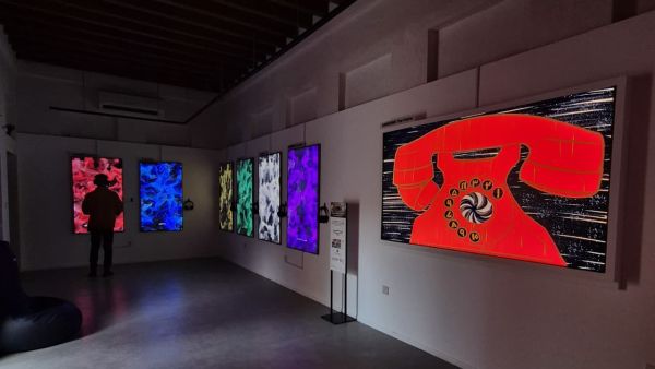 سامسونج تدعو جمهور دبي لاكتشاف تلاقي الفن والتكنولوجيا في «مهرجان سكة  للفنون والتصميم 2026»