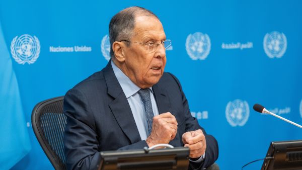  وزير الخارجية سيرغي لافروف(shutterstock)