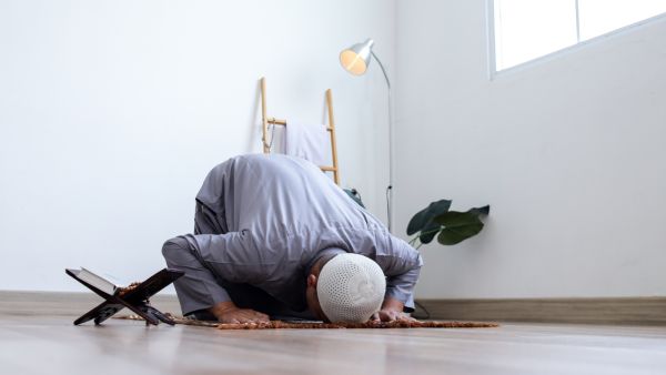 أفضل الصدقة للميت في رمضان