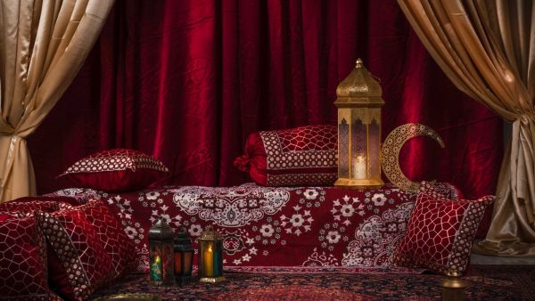 أفكار لتزيين طاولة عيد الفطر: لمسة جمالية تبهج القلوب