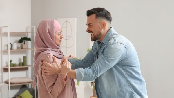 أساليب التعامل مع الزوج العصبي في رمضان