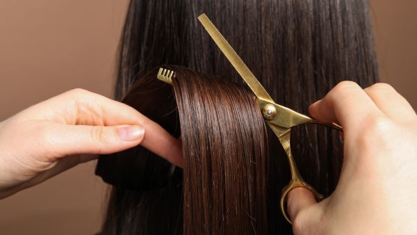 تواريخ قص الشعر بهدف التكثيف والتطويل لشهر مارس 2026