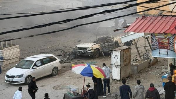 قصف مركبة شرطة