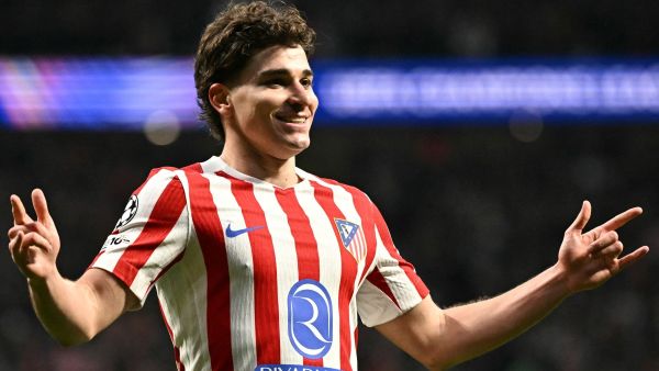 برشلونة يضع شرطًا حاسمًا لضم ألفاريز