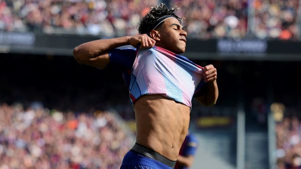 يامال غاضب وفليك في الواجهة.. كواليس مثيرة