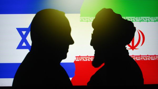 الجيش الإسرائيلي يعلن عن  تدمير طائرة كانت مخصصة لعلي خامنئي