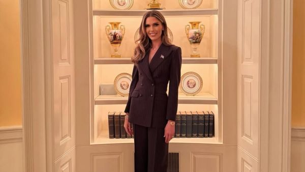 إطلالات خطيبة دونالد ترامب الابن "بيتينا أندرسون" تخطف الأنظار