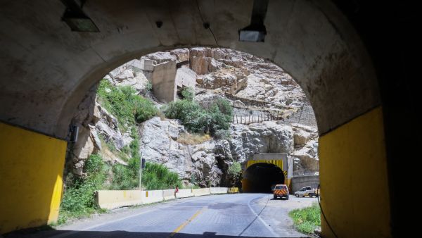 US-Israeli airstrikes hit Karaj bridge, expanding to civilian infrastructure 