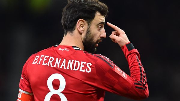 برونو فرنانديز يرشح خليفته في مانشستر يونايتد