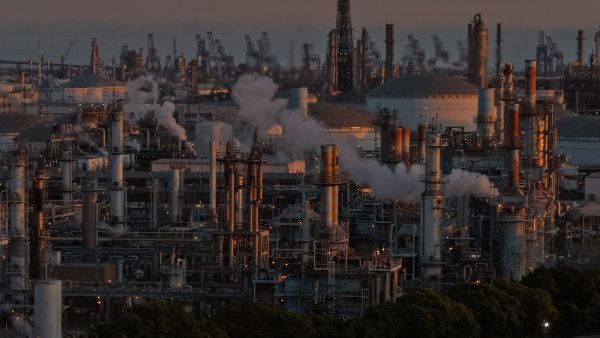 Massive Gains for Iran from India as tension rases 