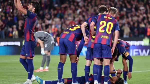 يامال وكانسيلو تحت المجهر الطبي