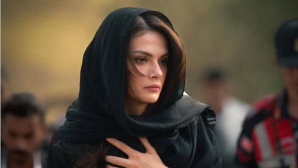 تصاعد قضية سينام أونسال وفرض منع من السفر