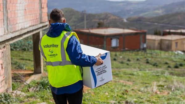 "دي بي ورلد الخيرية" تقدم 17800 طرداً من المساعدات الغذائية في 8 دول