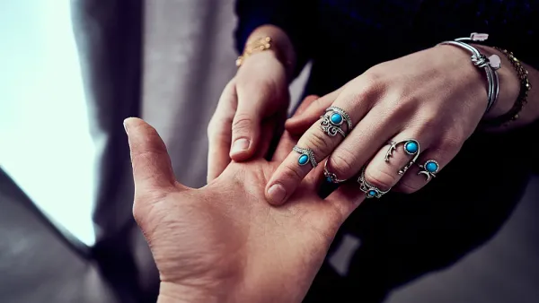 palm reading trend